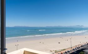 Romilly Beachfront 92